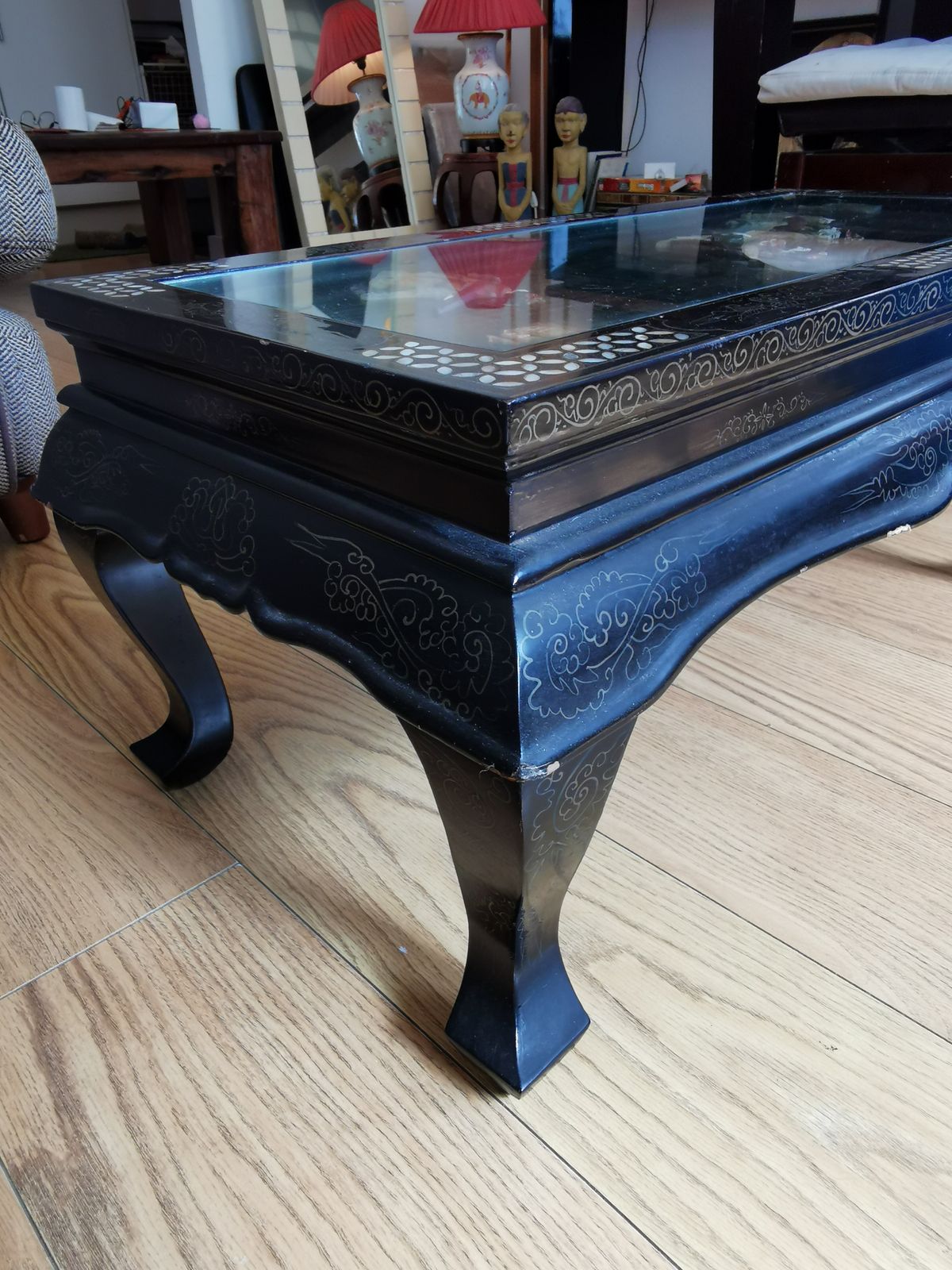 Vintage Chinese Black Lacquer & Mother Of Pearl Low Table – Foldable Legs – £135 photo furniture