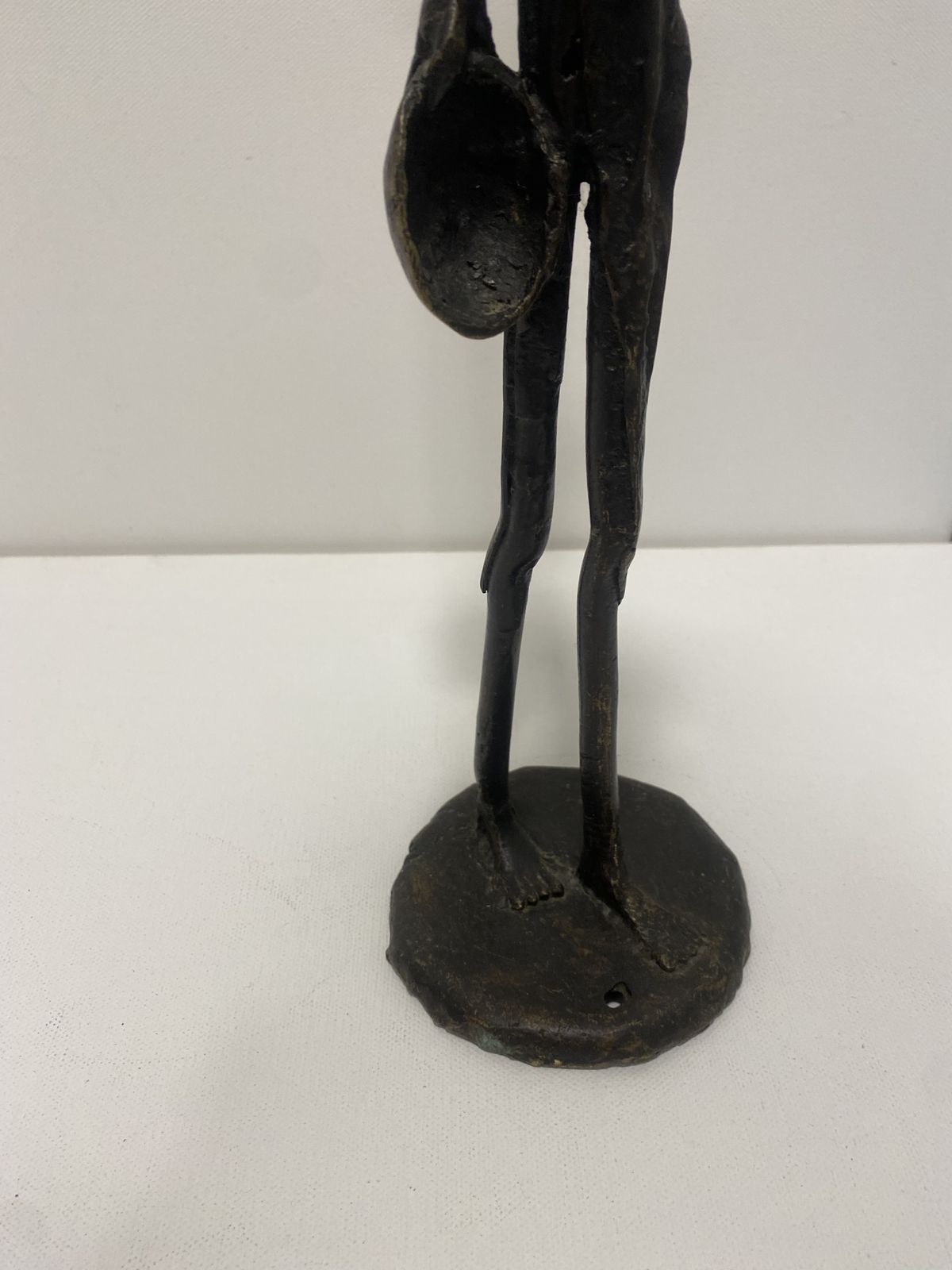 photo vintage Tall Bronze Masai Pair Sculptures 1960s Vintage Kenya Mother Baby Giacometti