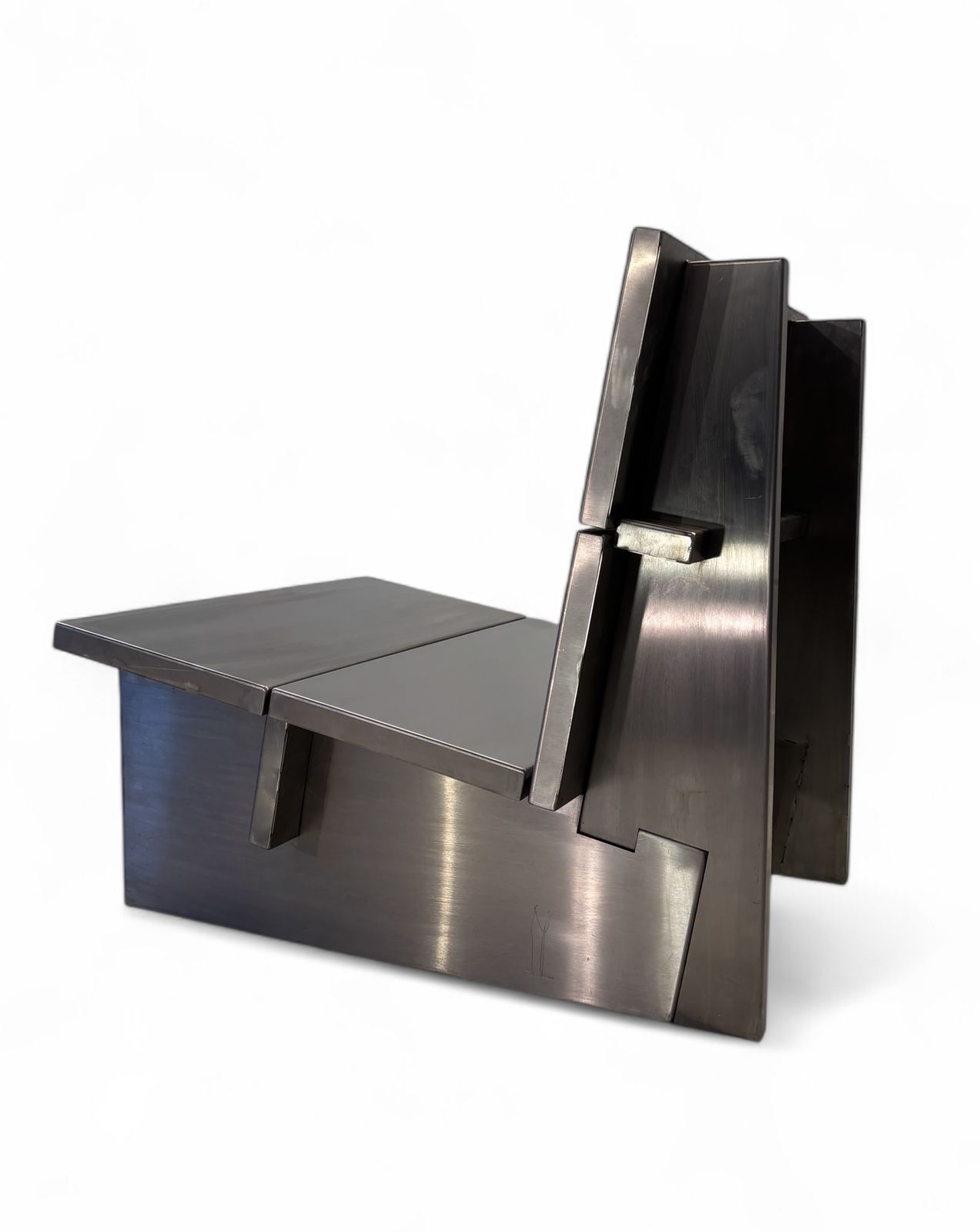 photo furniture Contemporary Stainless Steel Chairs Designed By An Architect