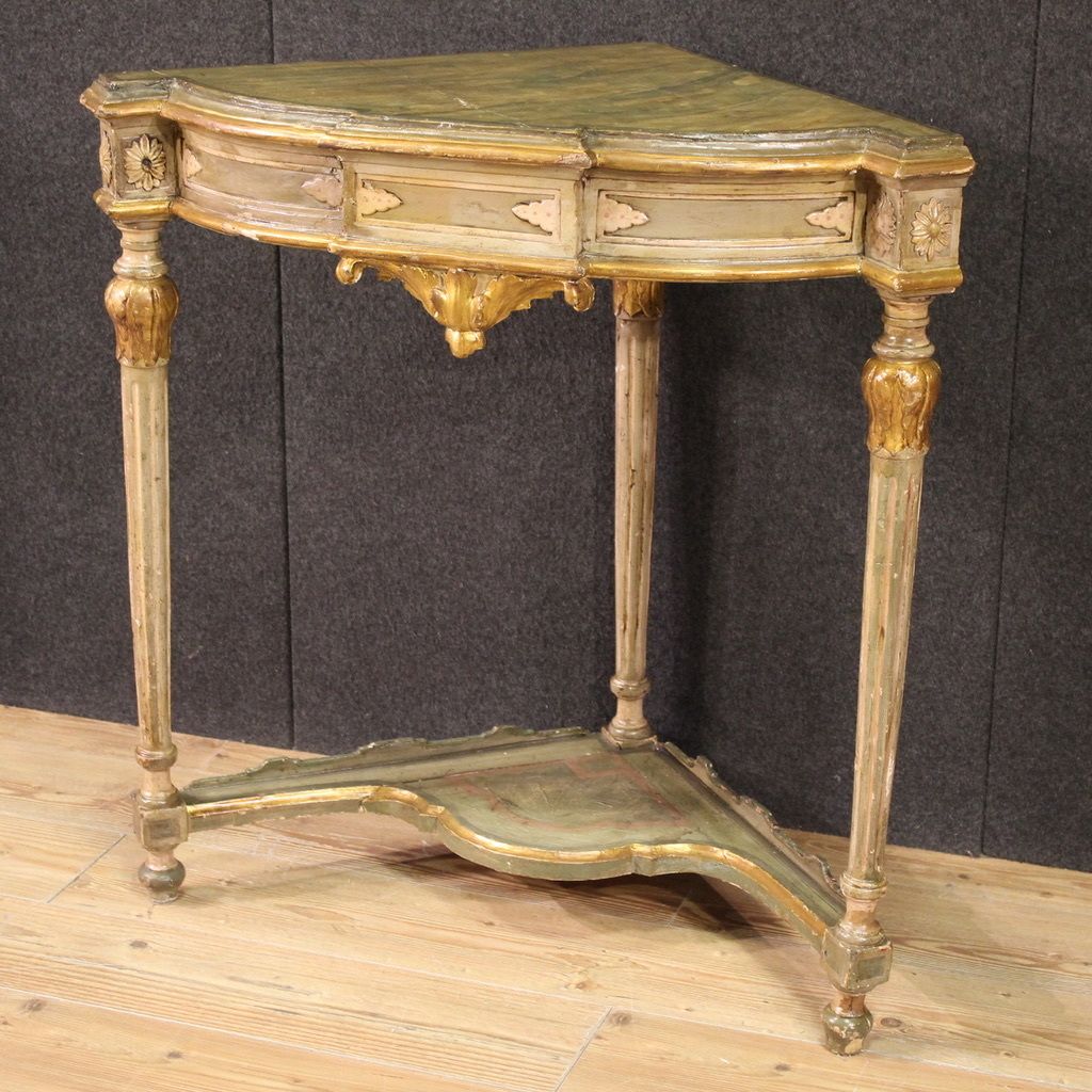 20th Century Italian Lacquered Corner Cabinet In Louis XVI Style photo vinterior