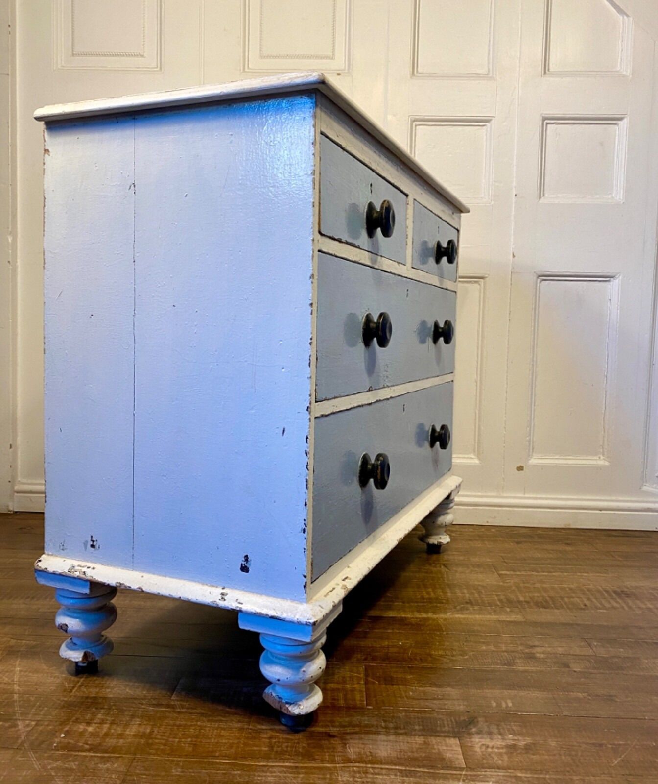 Antique Victorian English Original Paint Pine Chest Of Drawers. photo Furniture