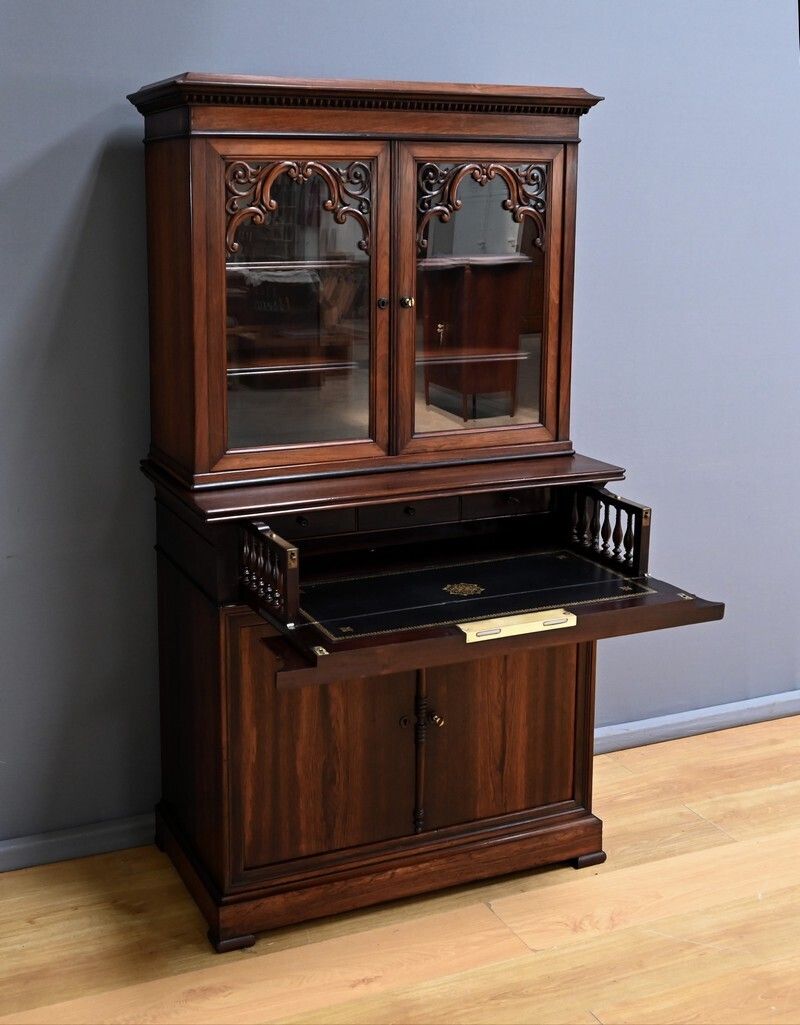 Small Display Cabinet – Part 2 Of The 19th Century photo vintage