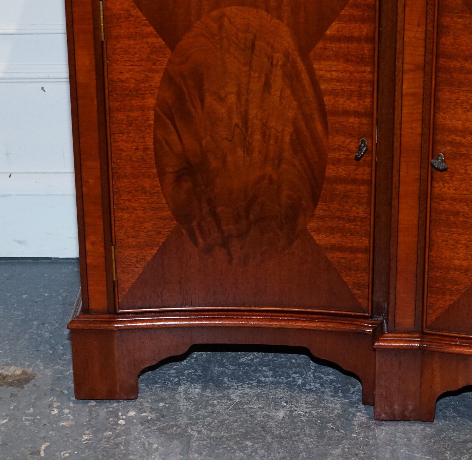 Vintage Serpentine Bow Front Sideboard With Drawers & Cupboard By Wade Furniture photo vintage