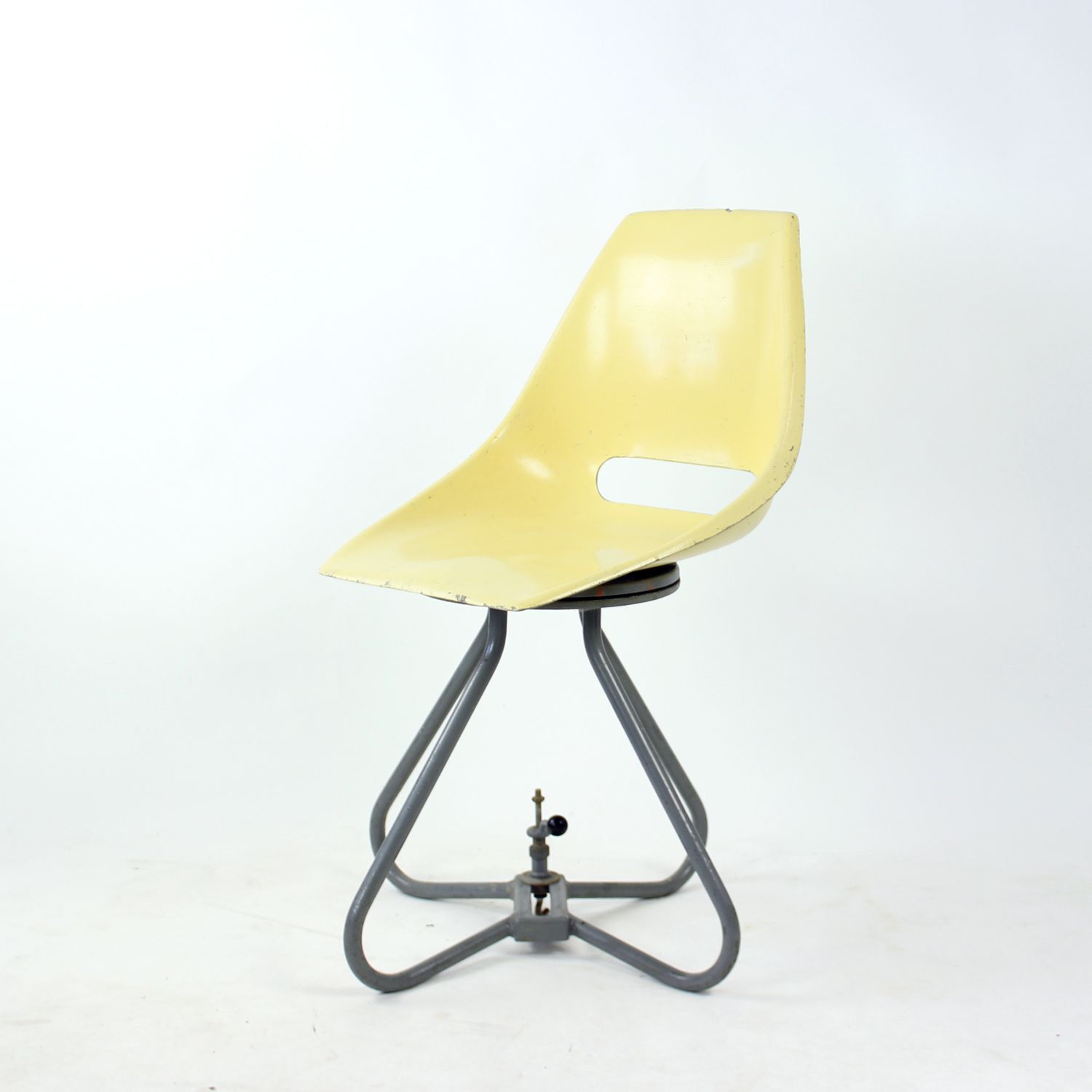 Yellow Tram Chair By Miroslav Navratil For Vertex, 1960s photo vinterior