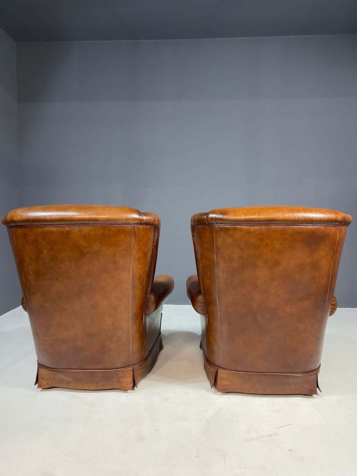 photo furniture Pair Of Art Deco Leather Club Chairs, Czechoslovakia, 1930s
