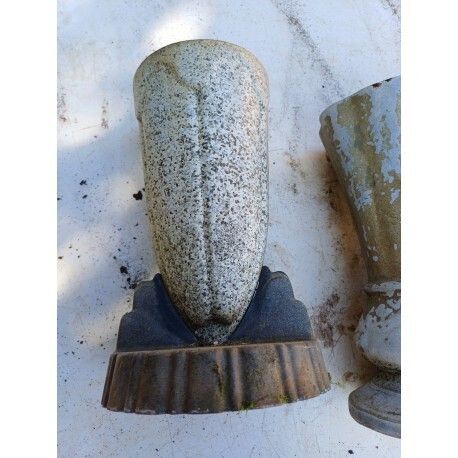 photo for sale Lot De 3 Vases En Fonte 1900 De Charleville   Mézières
