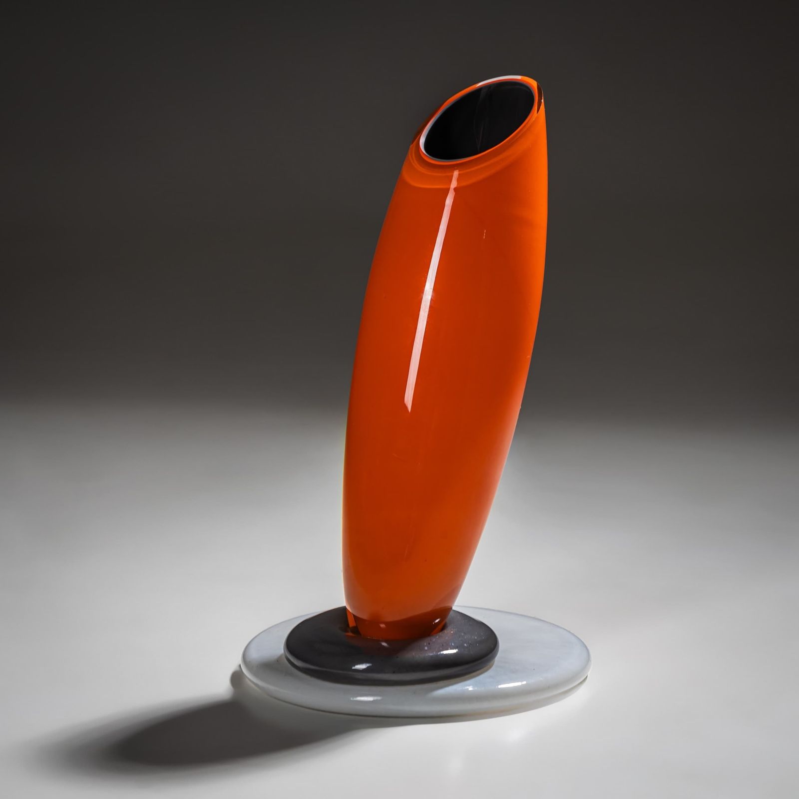 Barovier & Toso Vaas, Oranje, B.A.G. Serie, Italië, Eind 20e Eeuw photo furniture