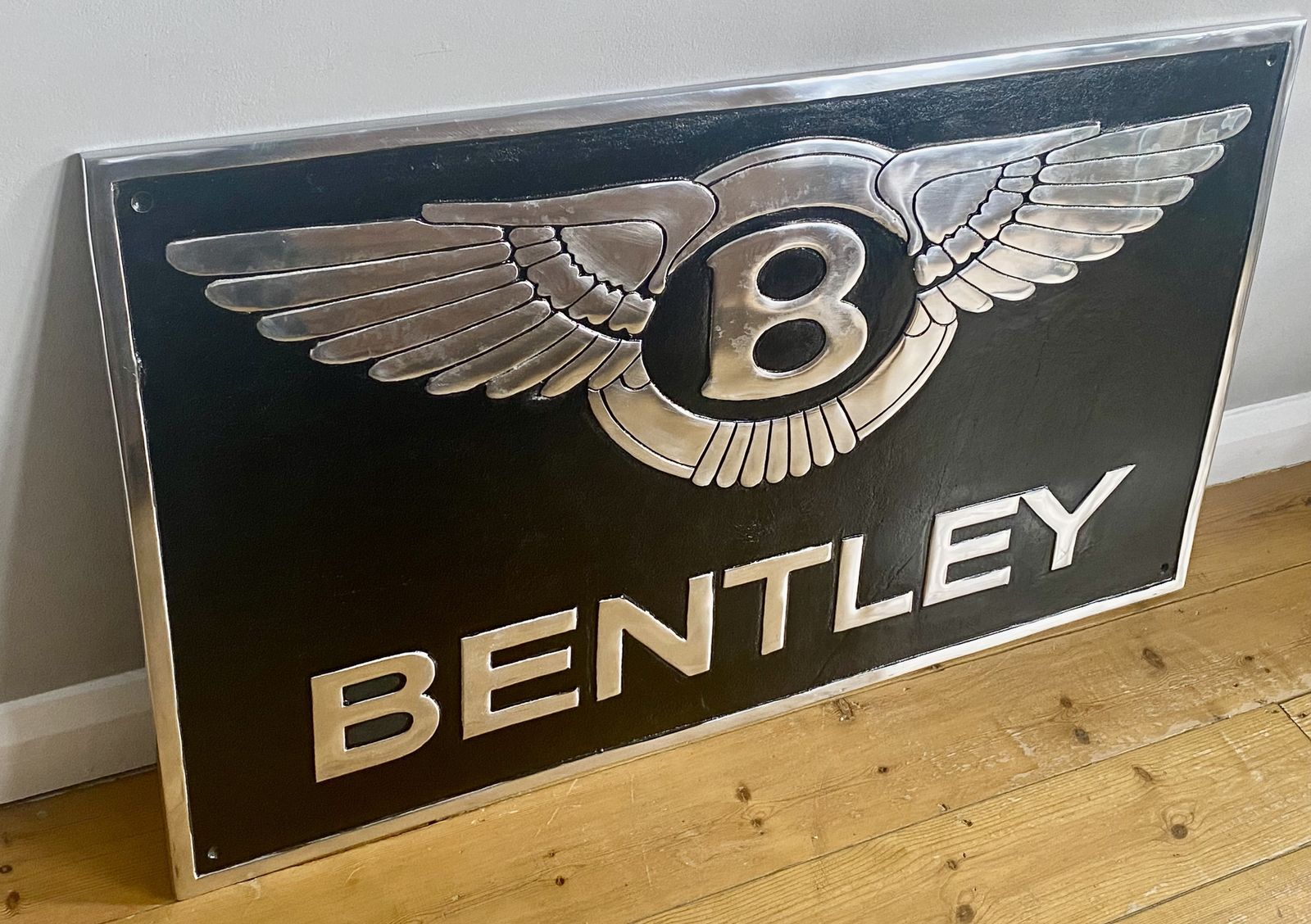 Bentley Dealership Garage Metal Automotive Automobile Car Dealer Sign Showroom Wall Art Continental Gt Gtc Bentayga Suv Flying Spur Mulsanne Arnage photo vintage