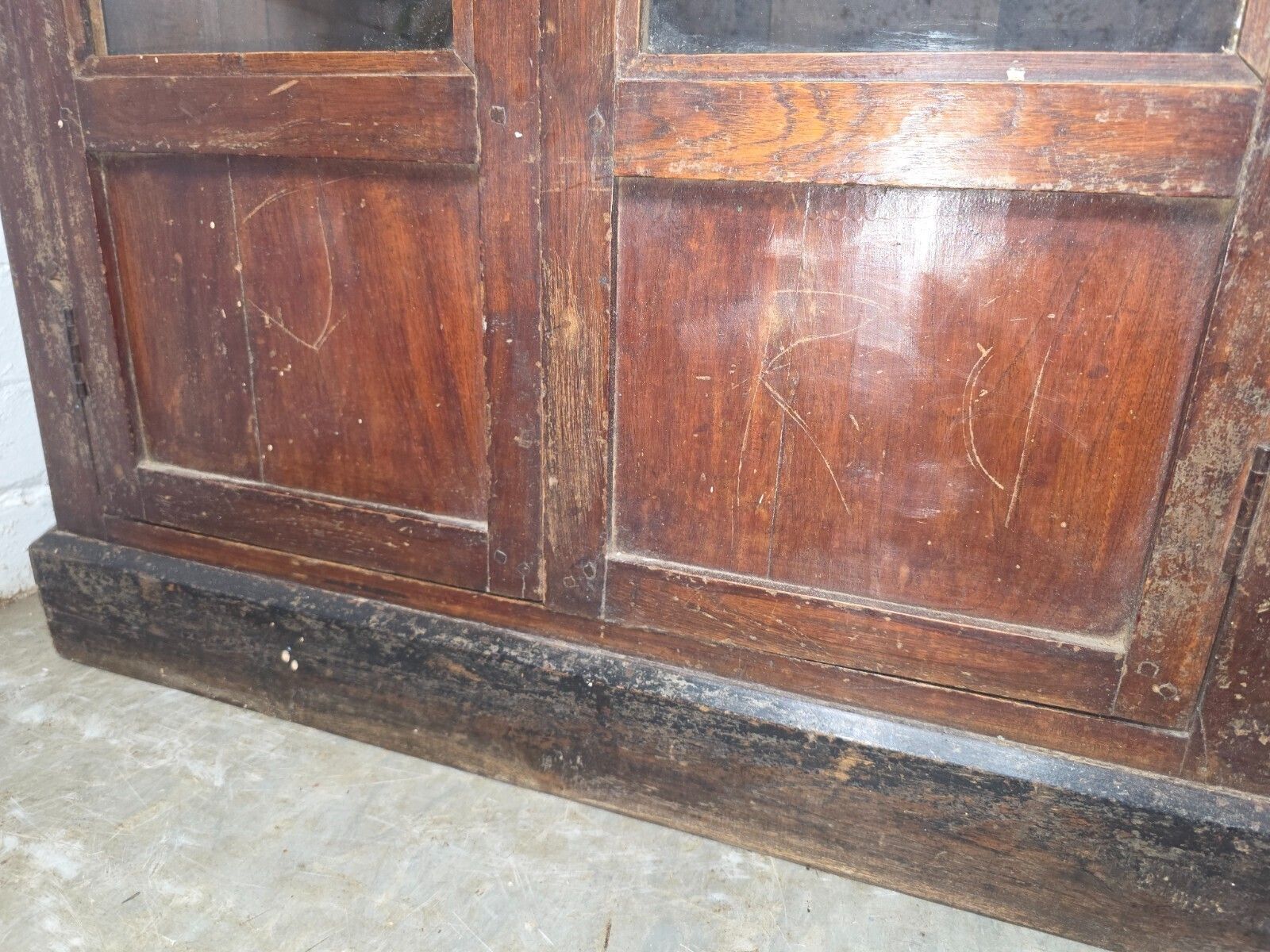 Vintage Indian Glazed Colonial Wooden Kitchen Bathroom Drinks Display Cabinet photo vintage
