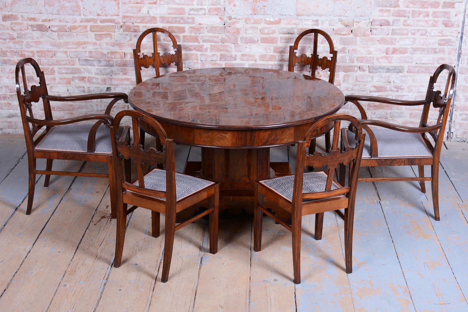 Restored Art Deco Dinig Set, Caucasian Walnut, Thuja, Polished, England, 1920s photo vinterior