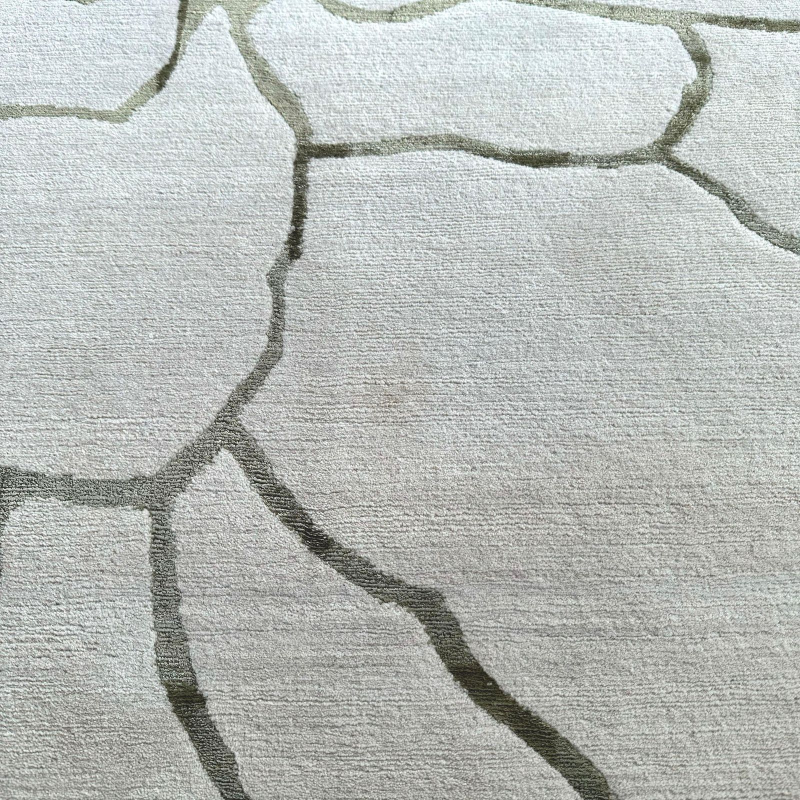 Large Cream And Green Wool Silk Rug By Kelly Wearstler, 2016 photo buy