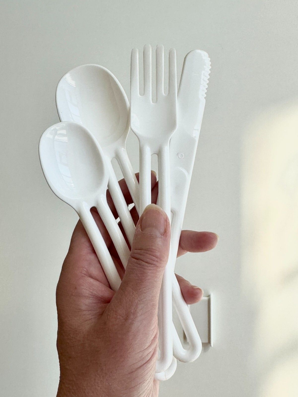 Idg Marketing White Plastic Picnic Cutlery Sets 1986 photo vinterior