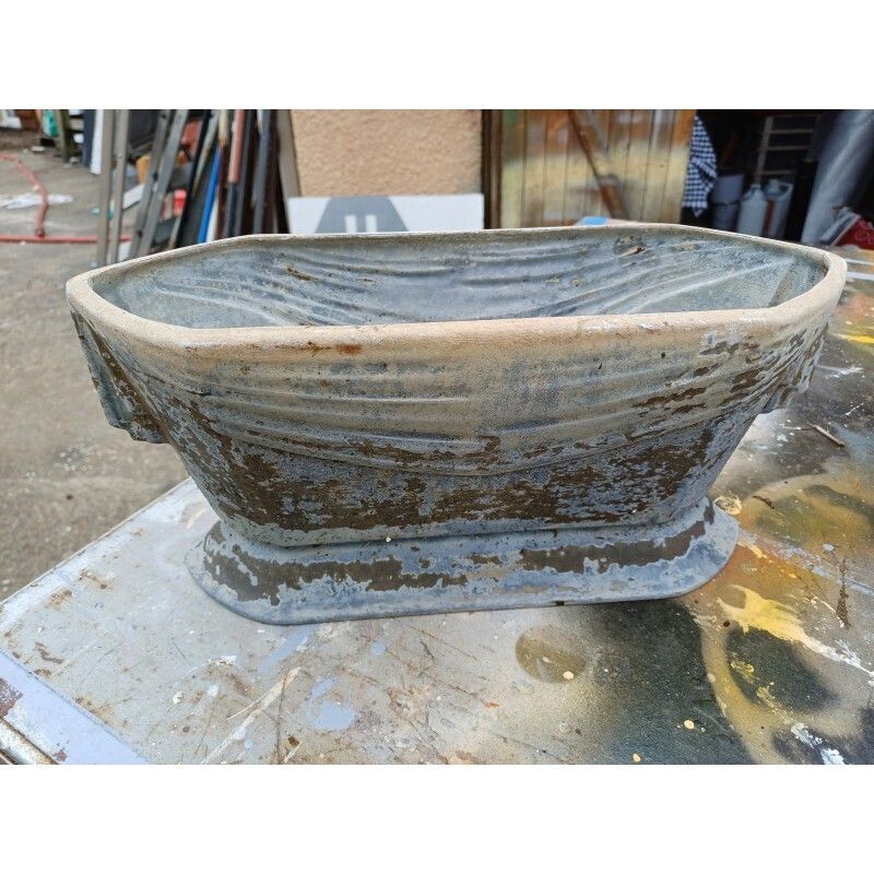 Set Of 4 Cast Iron Planters 1900 From Charleville   Mézières
