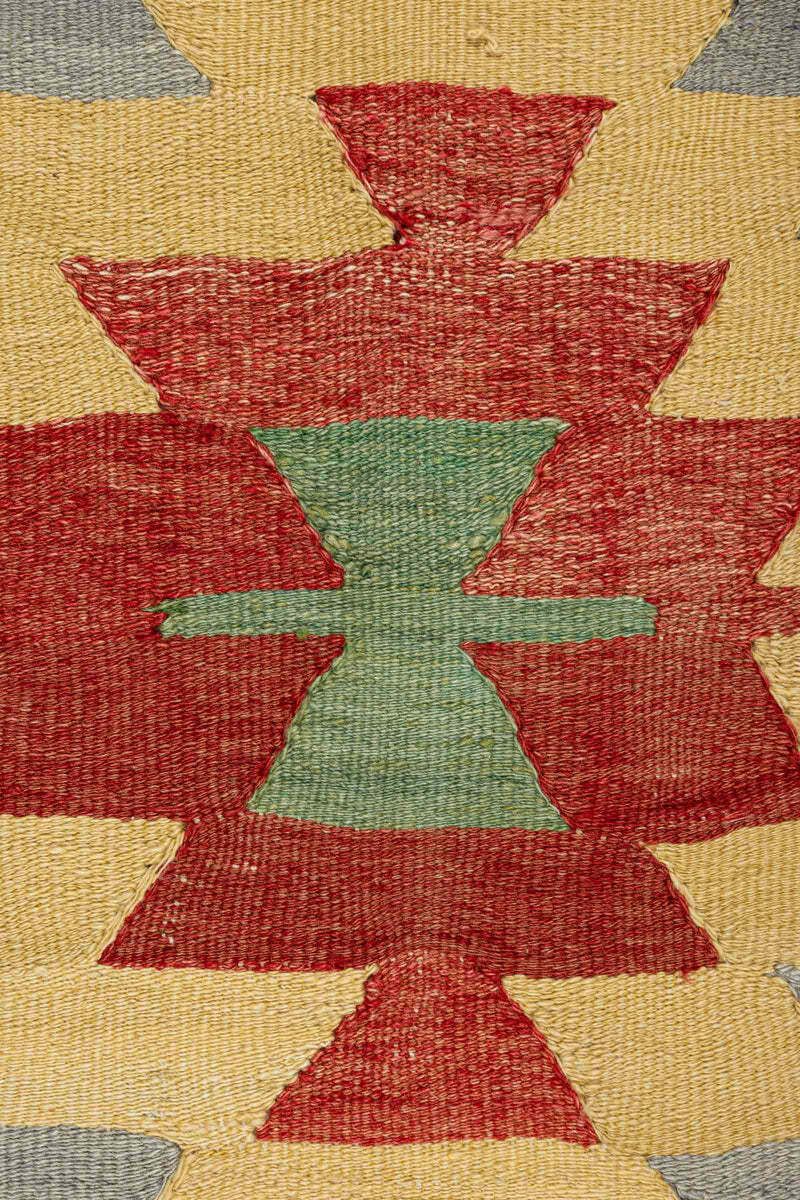 Acipayam Vintage Kilim 254x183cm photo furniture