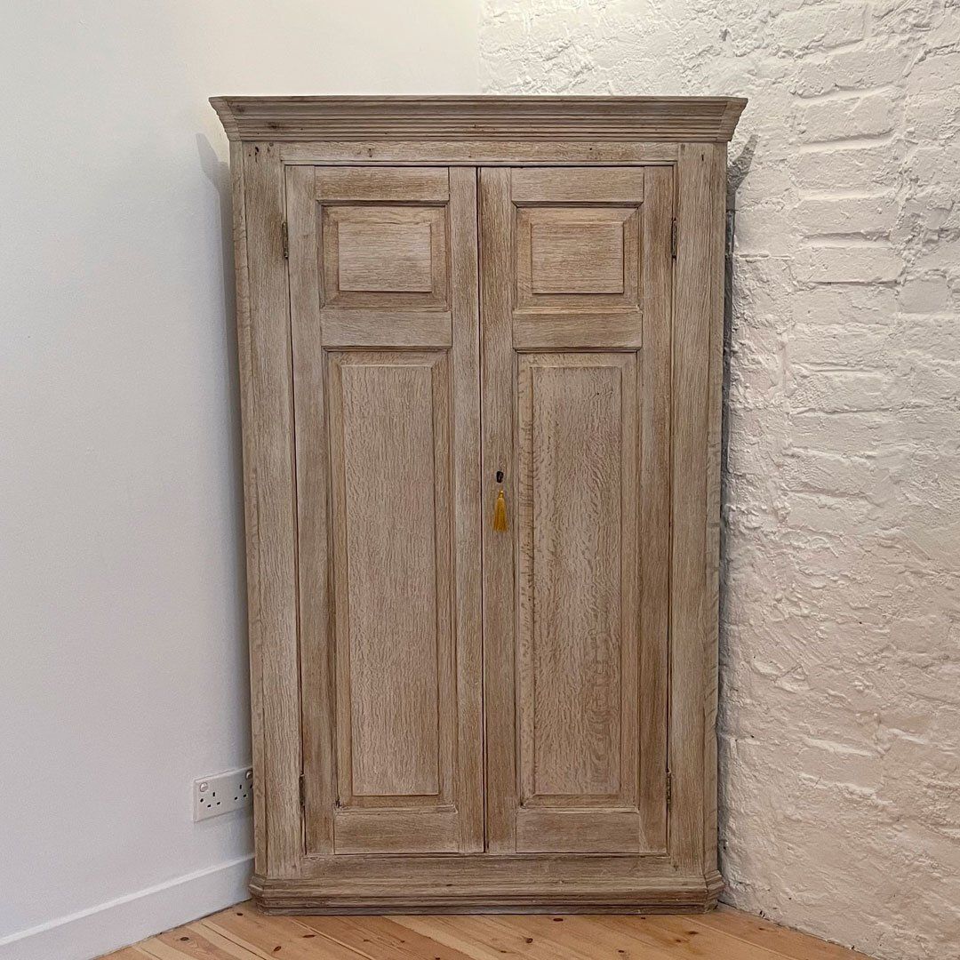 George III Oak Corner Cabinet With Bleached Exterior