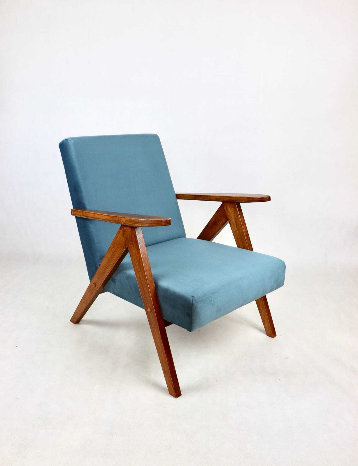 Armchair B 310 Var Sea Blue Velvet