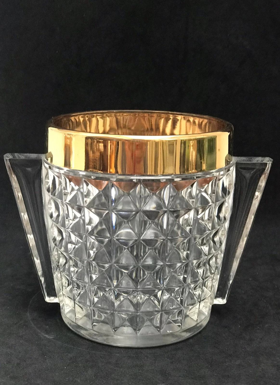 Ijsemmer Zwaar Geslepen Kristal Met Handvatten Mid Century Retro Baraccessoires, Mcm Barstyling Cadeau Voor Hem Gouden Bar photo for sale
