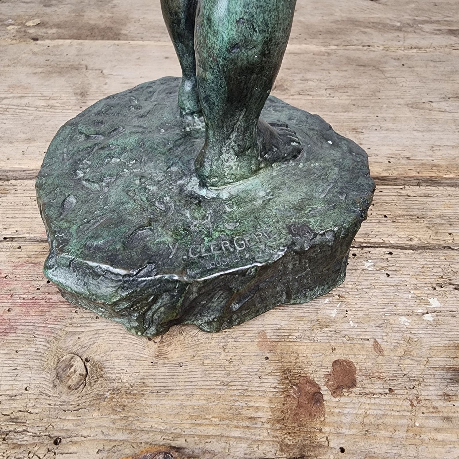 photo furniture Yvonne Clergerie B.1942   Verdigris Bronze Female Study