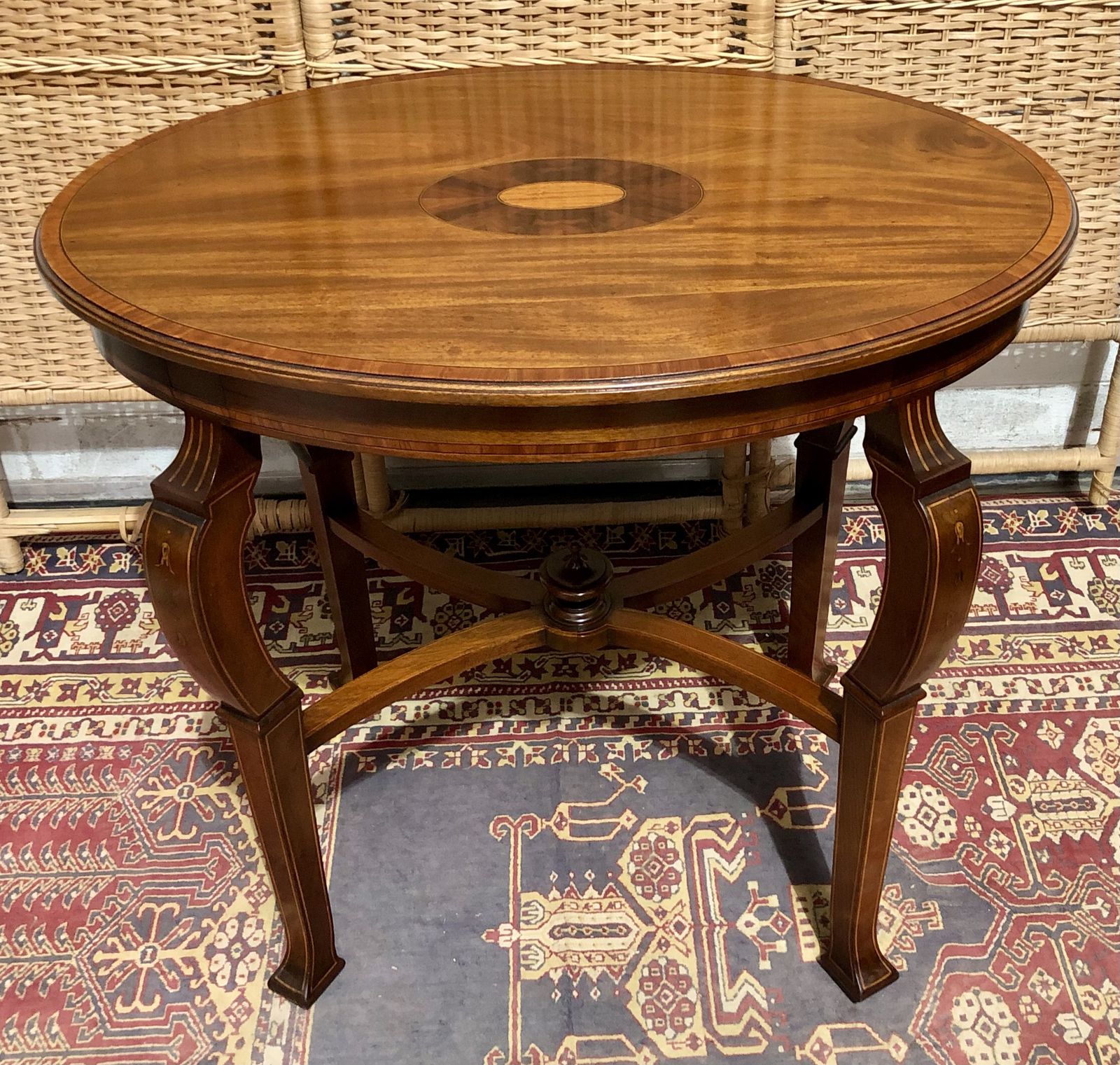 photo furniture Handsome Edwardian Occasional Or Centre Table