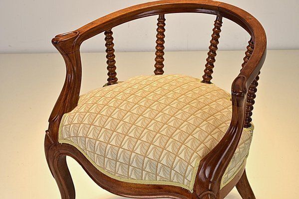 photo vinterior Late Biedermeier Upholstered Walnut Armchair, Germany, 1870s