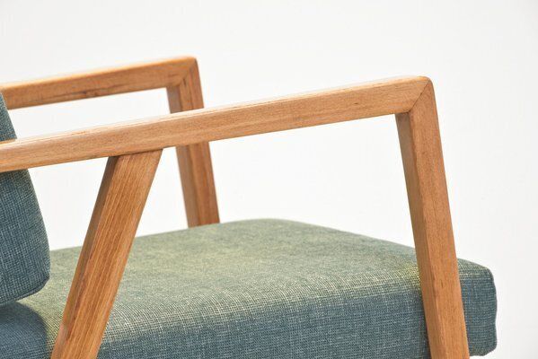 photo for sale No. 48 Armchair By Franco Albini And Franca Helg For Knoll International, USA, 1949