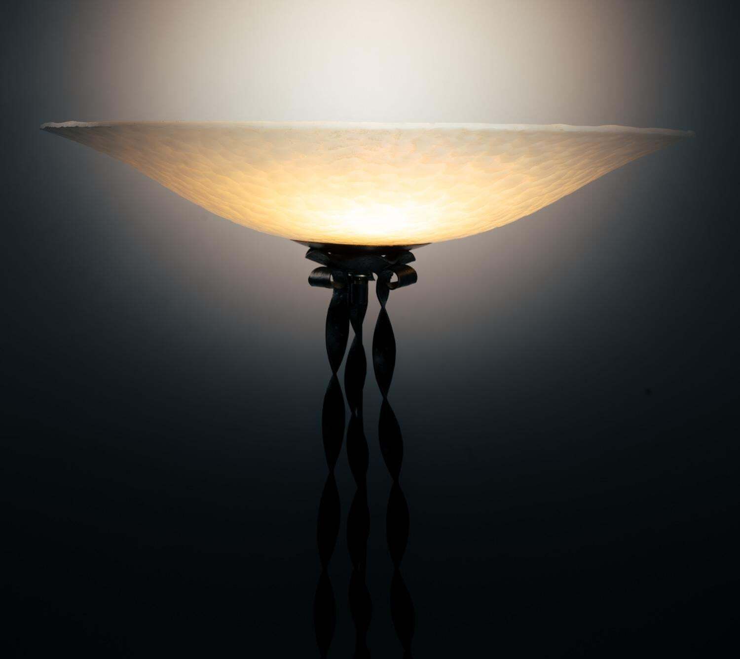 photo vintage Art Deco Floor Lamp In Wrought Iron And Glass, 1930s