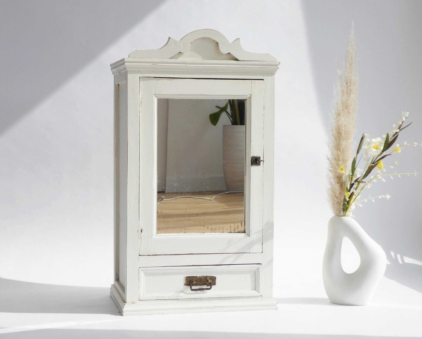 Antique Shabby Chic Wooden Wall Cabinet With Mirror In White Colour, Distressed Apothecary With Drawer And Shelf, Painted Medicine Cabinet