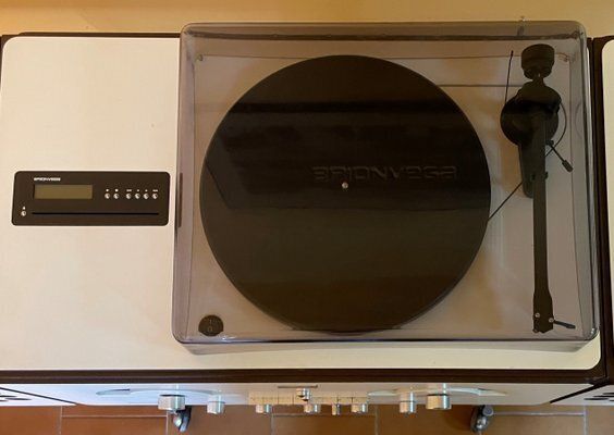 photo furniture Radiophonograph Cubo Rr 226 Fo By F.Lli Castiglioni For Brionvega, 2008