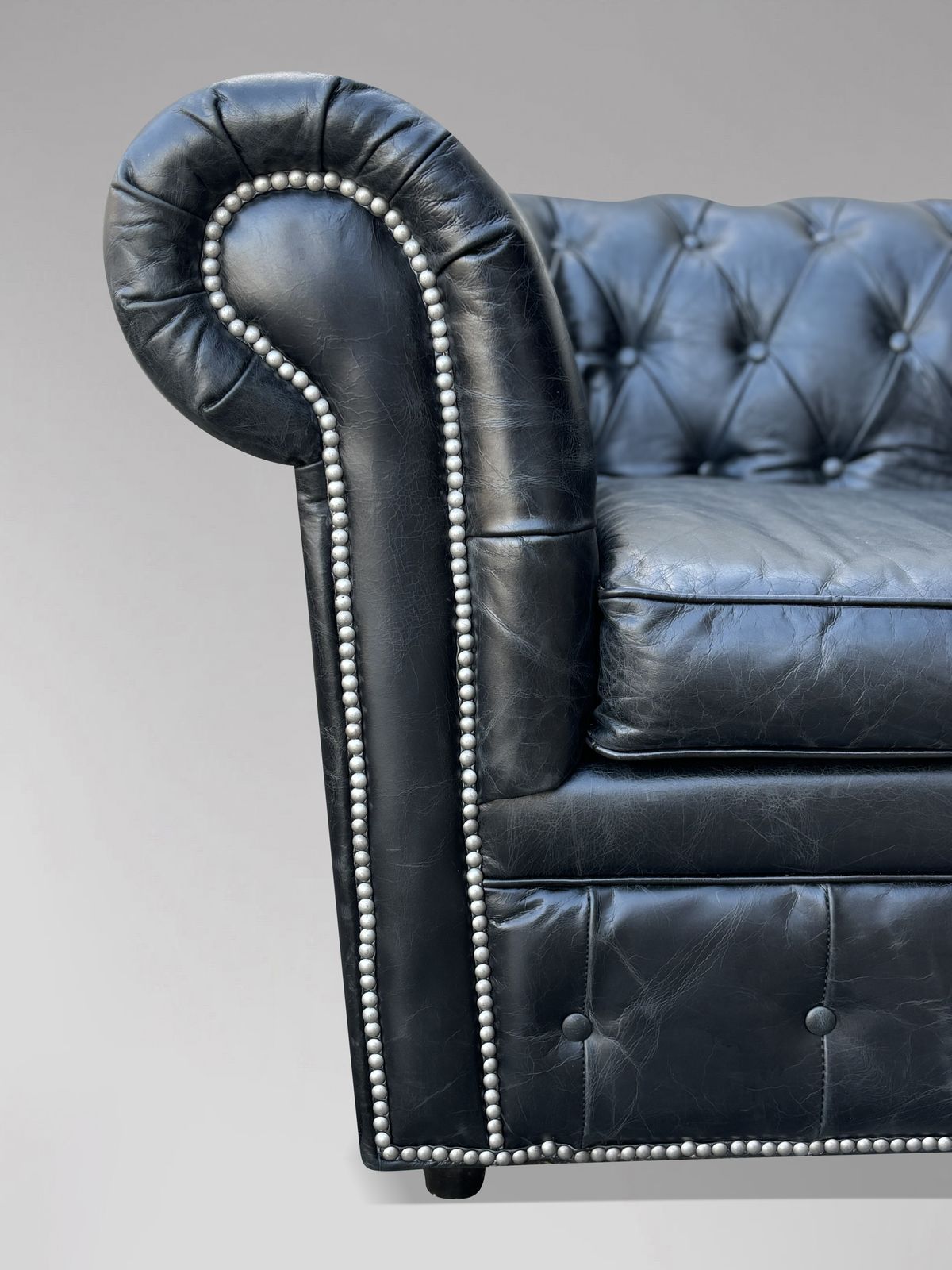 Three Seater Black Leather Chesterfield Sofa photo furniture