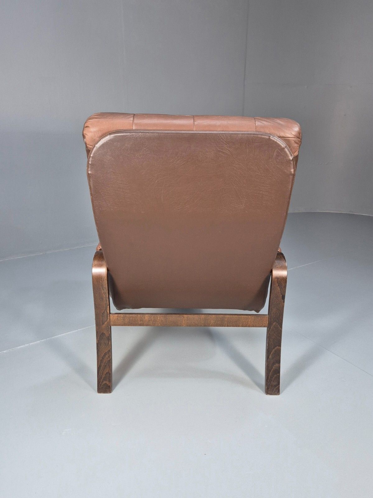 275.0 Vintage Danish Bentwood Lounge Chair Brown Leather Buttoned 1970s Eb9486 Mben photo