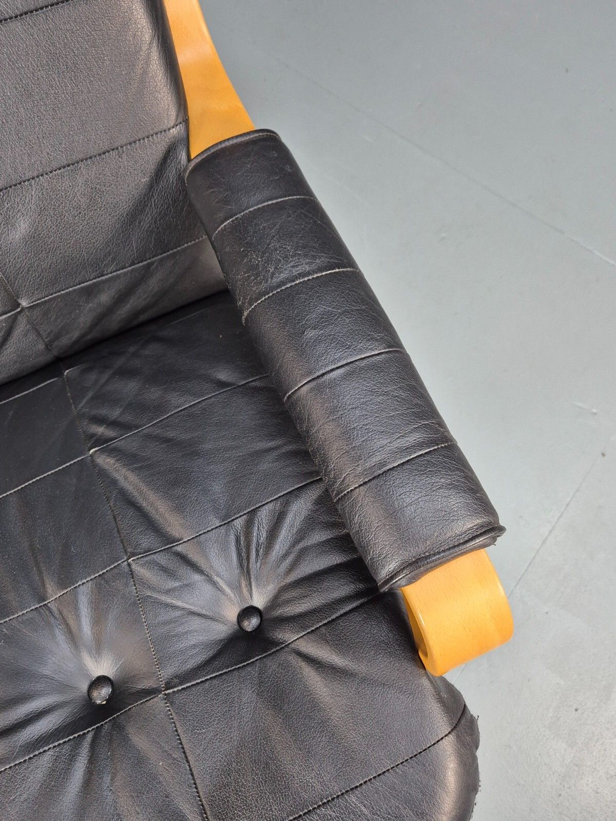 Vintage Danish Black Leather And Vinyl Swivel Chair 1980s Retro Mcm Eb9296 Mswi photo Furniture