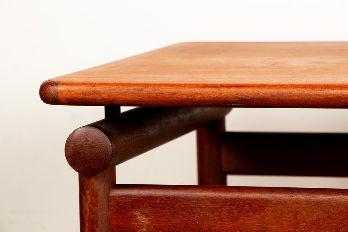 Banc en teck danois Søborg Mobelfabrik, par Kai Lyngfeldt Larsen. photo furniture