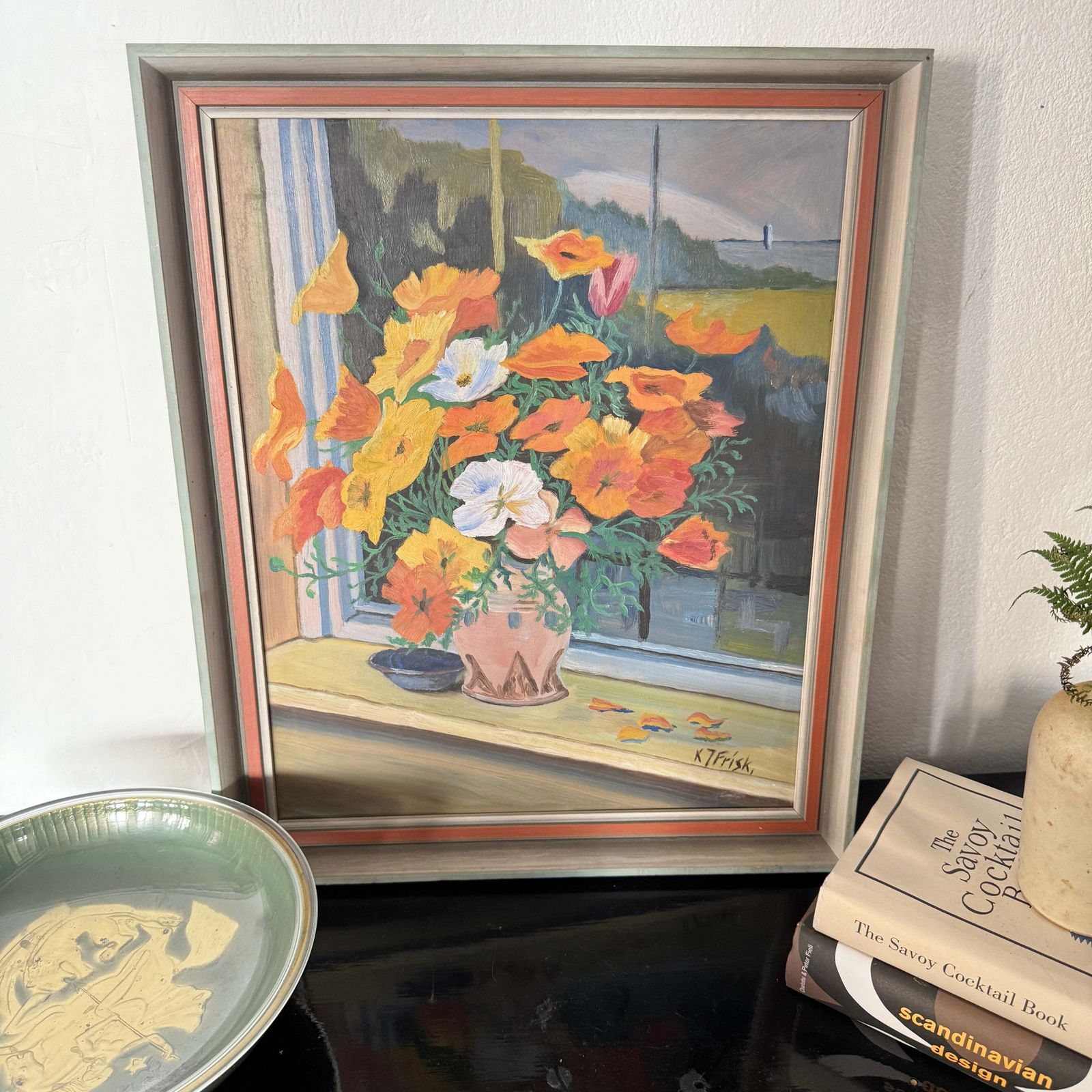 Poppies By The Sea. Vintage Swedish Oil Painting. photo furniture