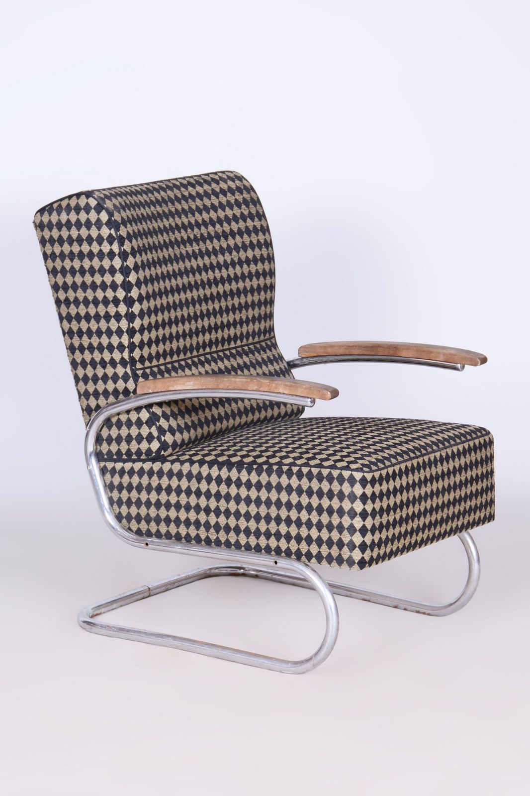Restored Bauhaus Armchair, By Vichr A Spol., Chrome, Steel, Germany, 1930s