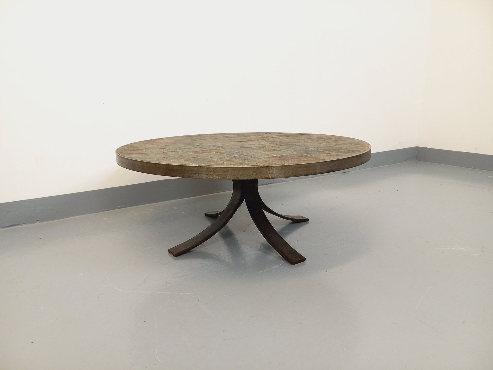 photo buy Brutalist Round Coffee Table In Metal And Slate