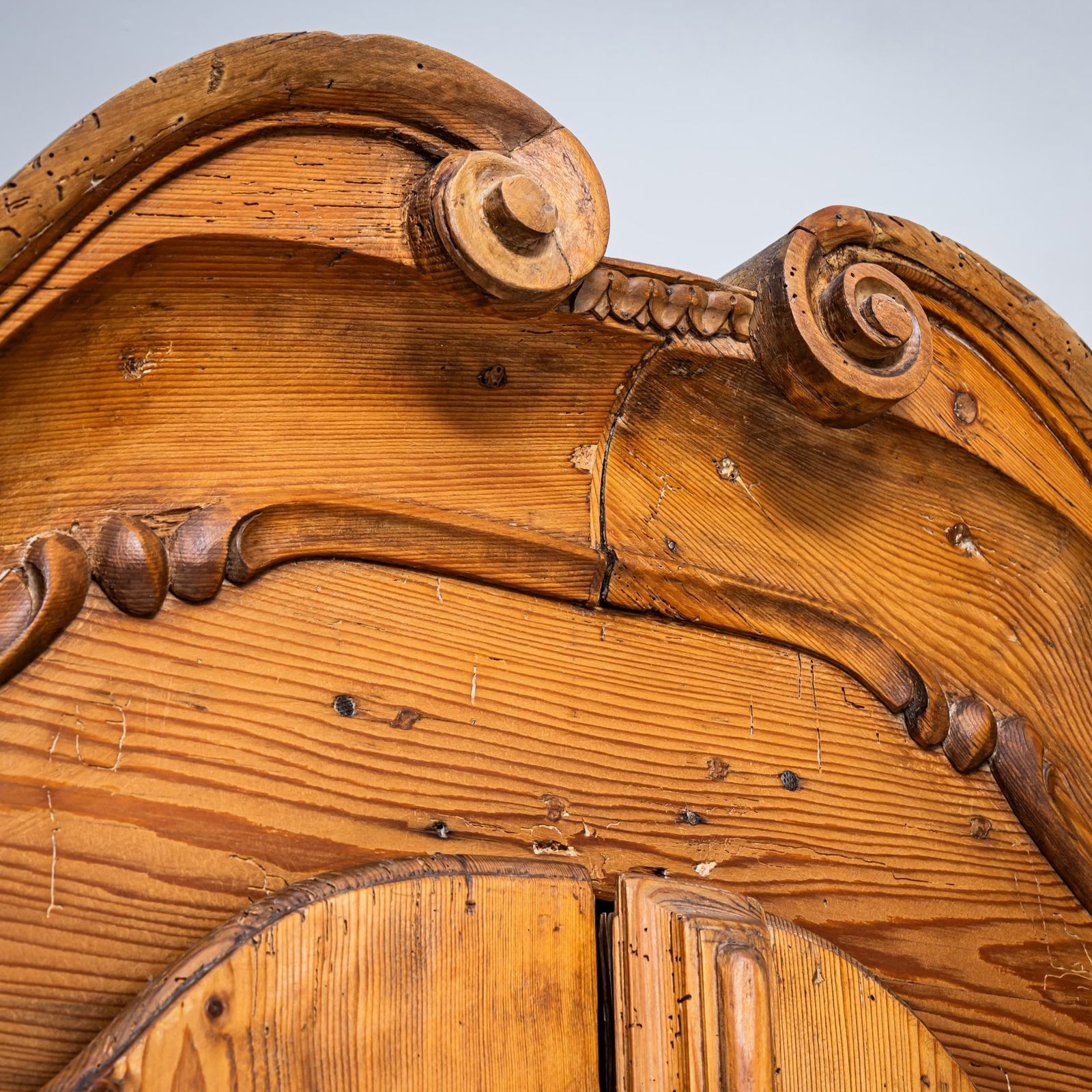 Irschenberg Softwood Armoire, 18th Century photo 1500.0