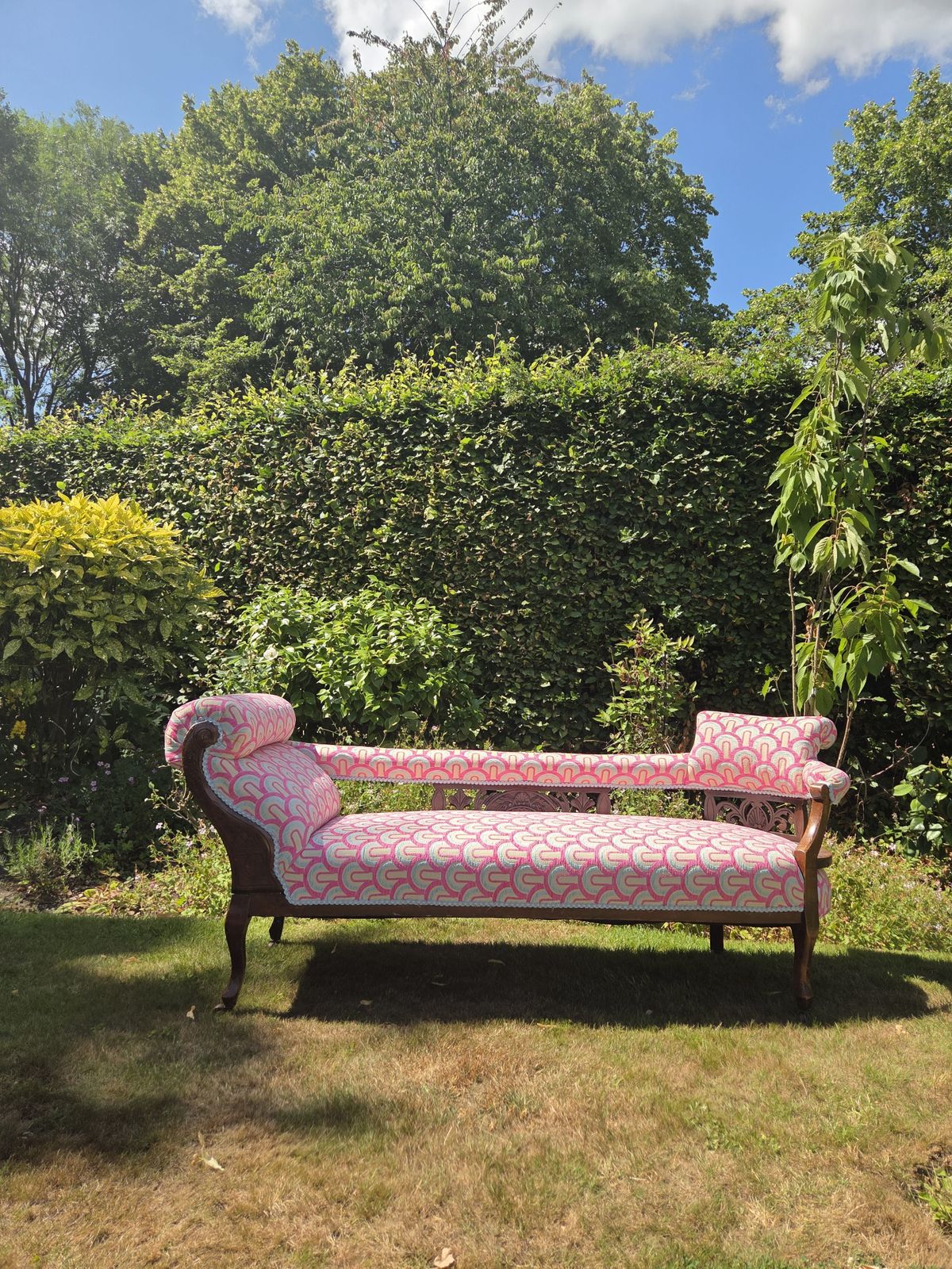 Furniture Antique Chaise Longue With Pink & Blue Velvet Upholstery photo