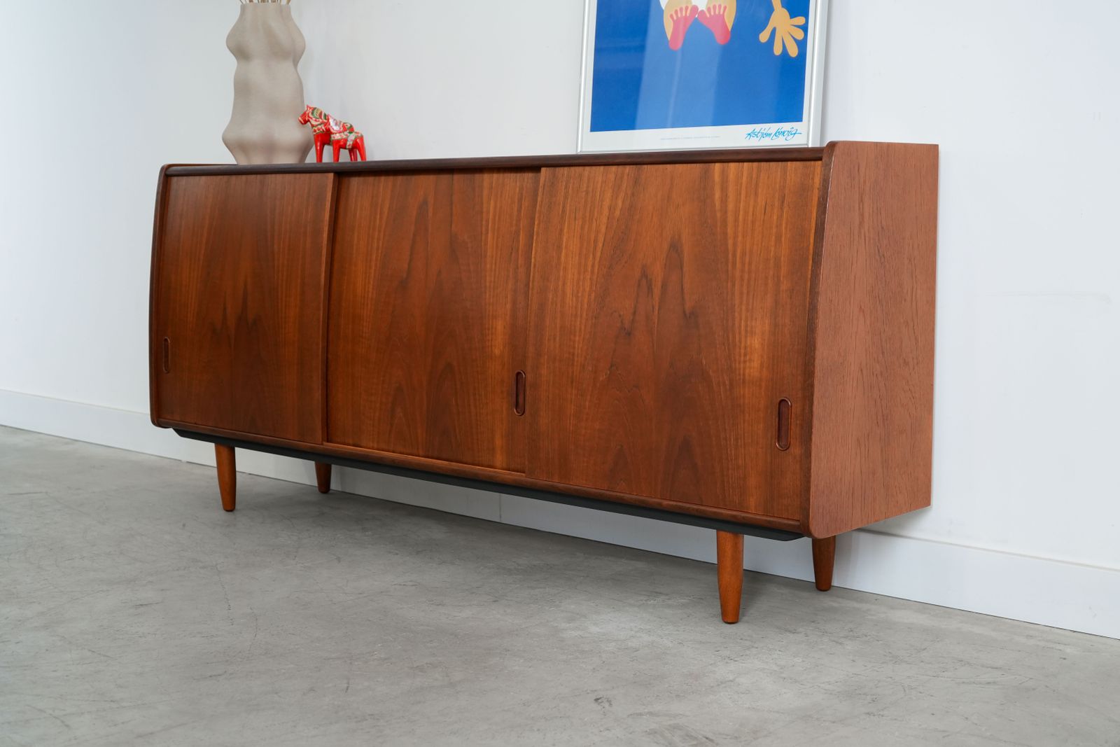 photo for sale Teakhouten Dressoir, Deens Design, Jaren 1970, Productie: Denemarken