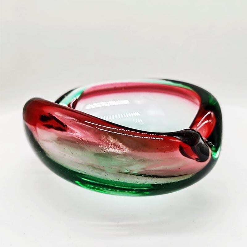 1960s Pink And Green Ashtray Or Catch All In Murano Glass. Made In Italy.