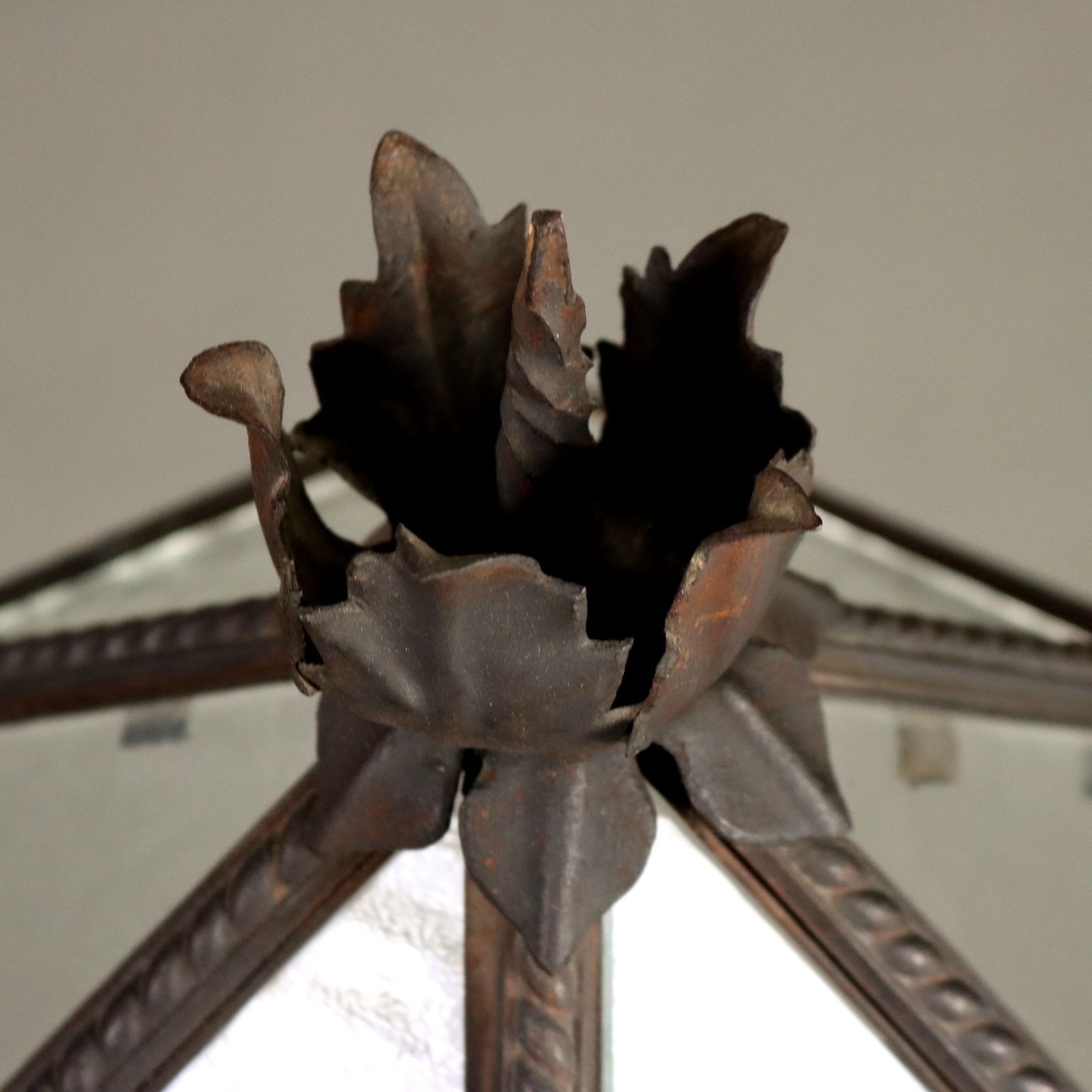 Neo Renaissance Style Lamp Iron XX Century photo vinterior