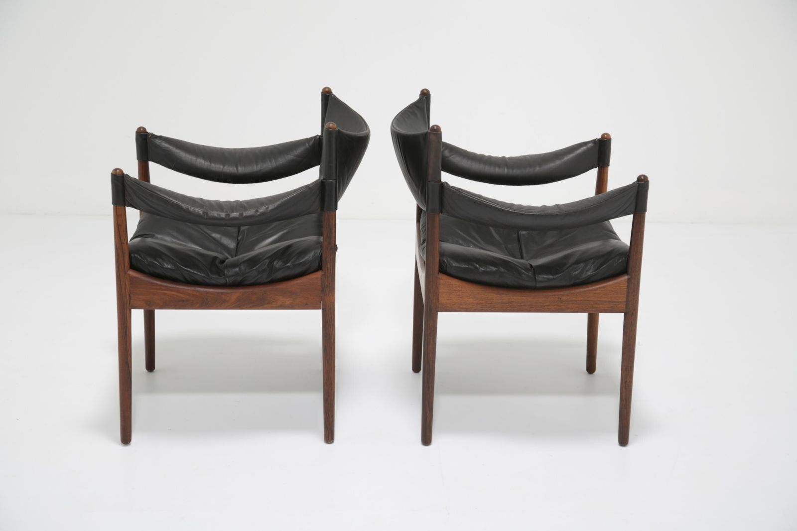 photo for sale Kristian Vedel 'Modus' Eetstoelen: Set Van 8, Zeldzaam Palissander & Zwart Leer, Voor Søren Willadsen, Denemarken, Jaren 1960