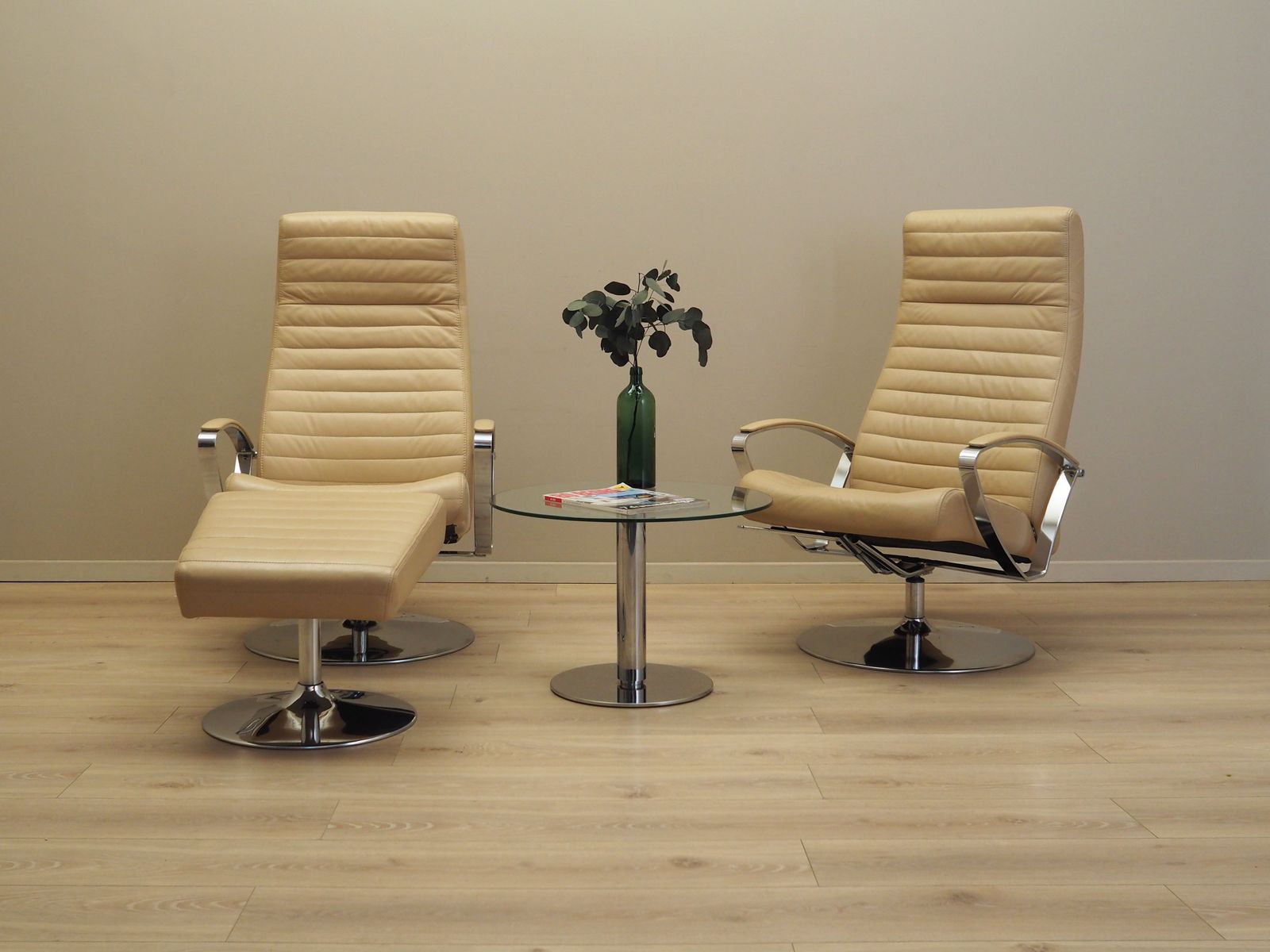 Lounge Fauteuil Met Voetenbank, Deens Design, Jaren 1970, Fabrikant: Boconcept photo furniture