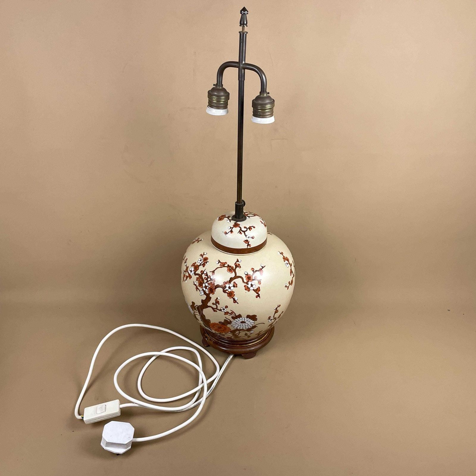 photo for sale Antique Oriental Ceramic Lamp Floral Table Light Cream Wooden Base Chinese Double Bulb With Cream Cylinder Shade