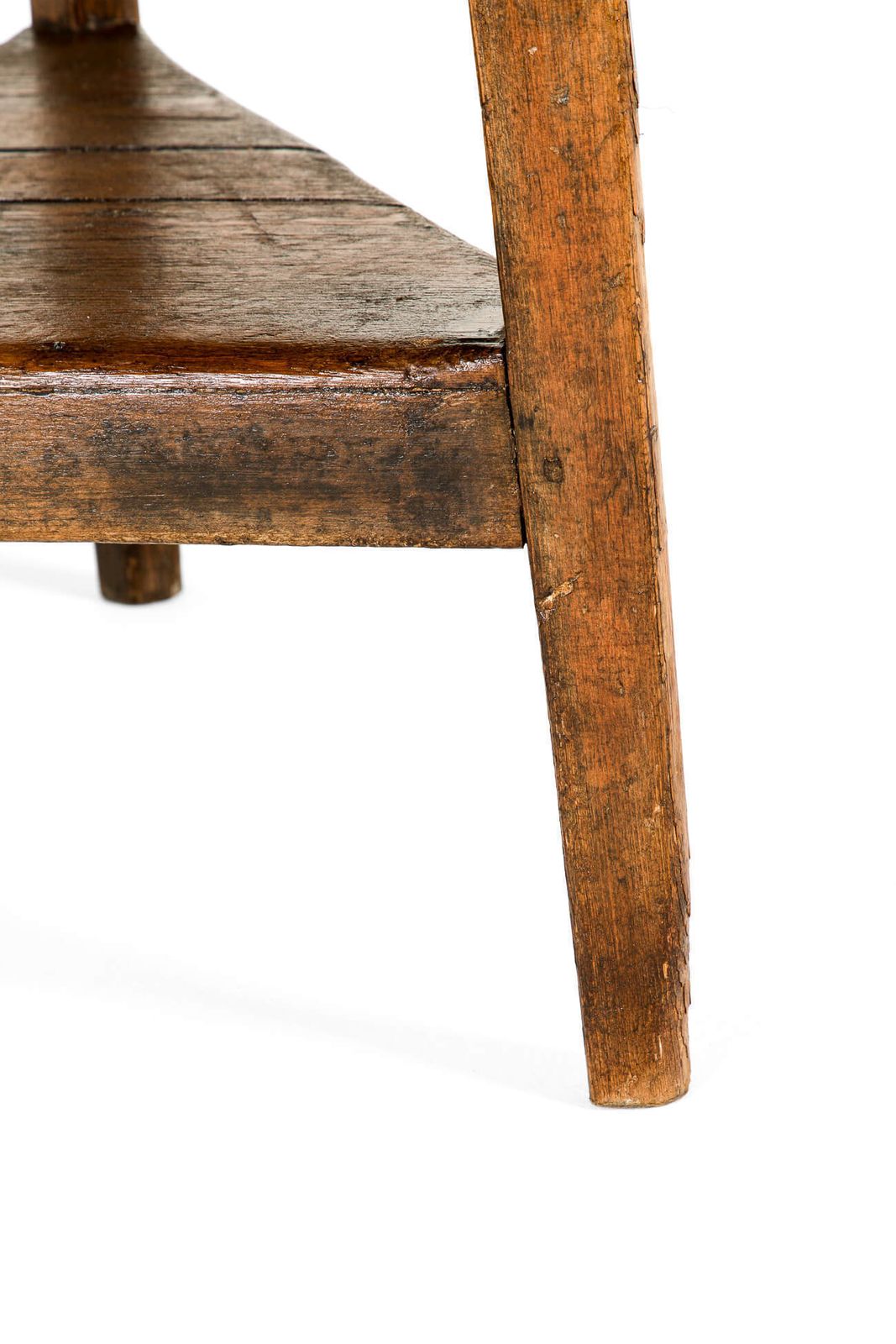 photo furniture Welsh Pine Cricket Table, 1800s