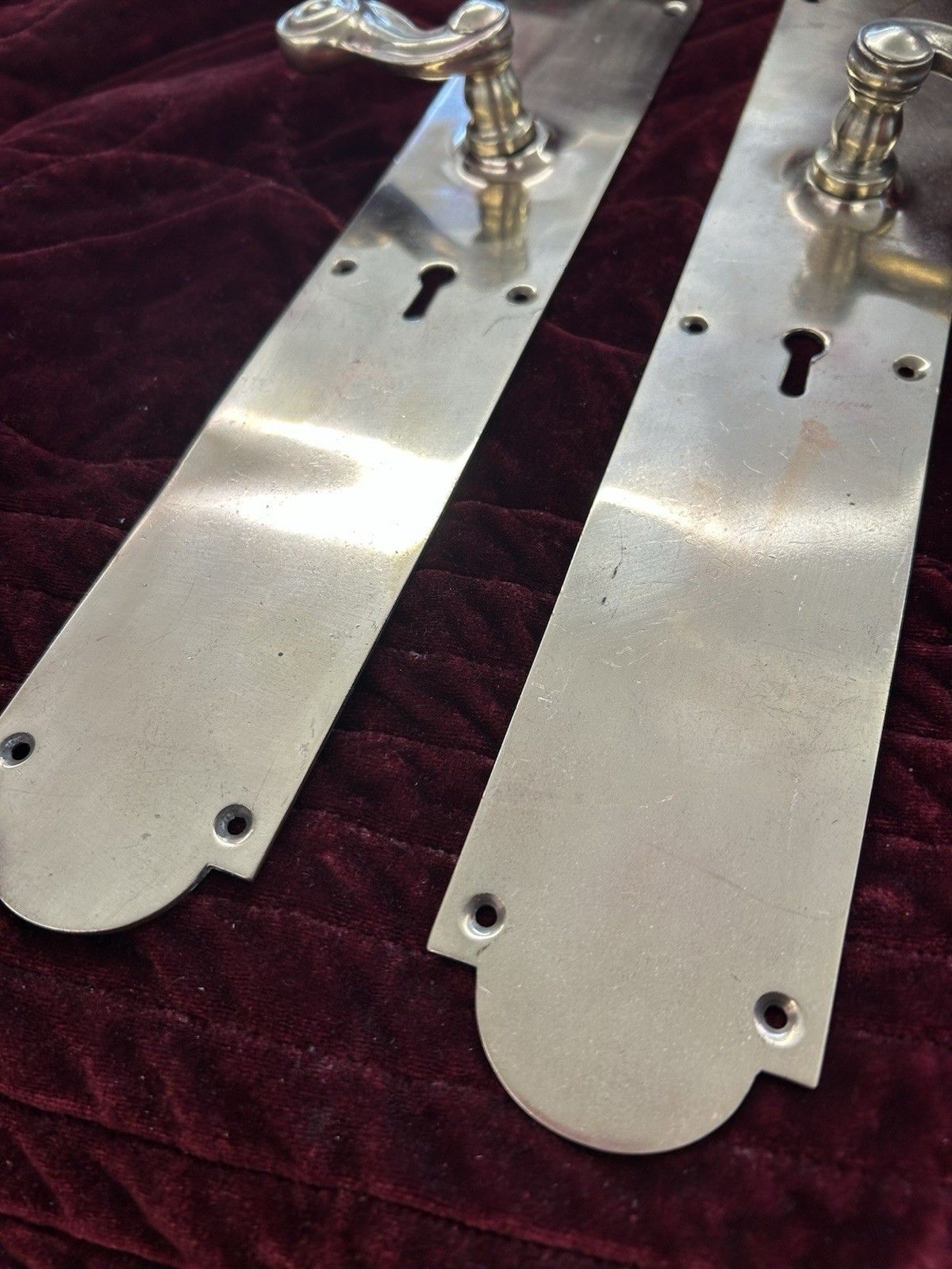 Large Pair Of Antique Brass Door Handles Old Victorian Period Reclaimed Nouveau photo vinterior