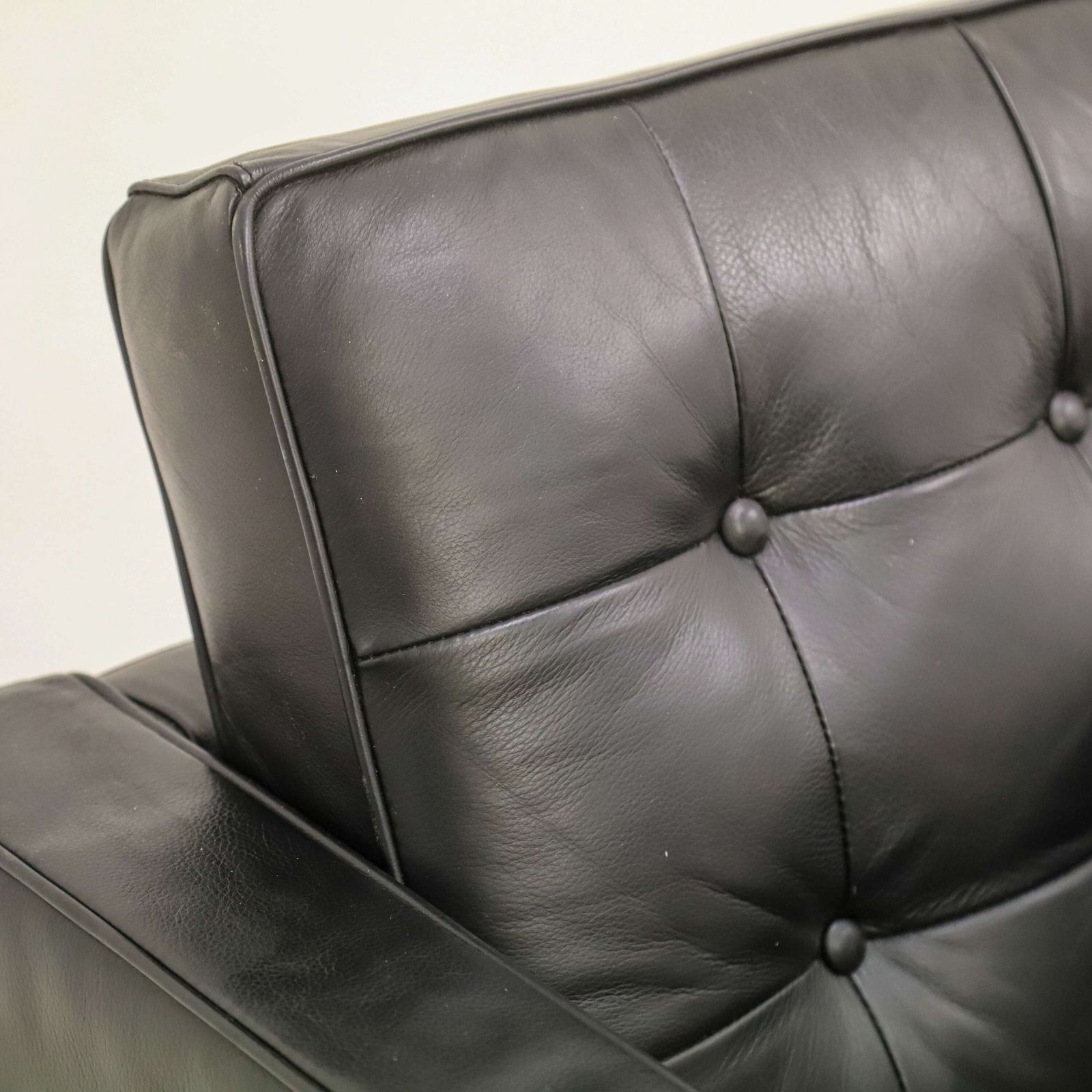 Armchair In The Manner Of Florence Knoll   Mid Century Modern Classic photo vintage