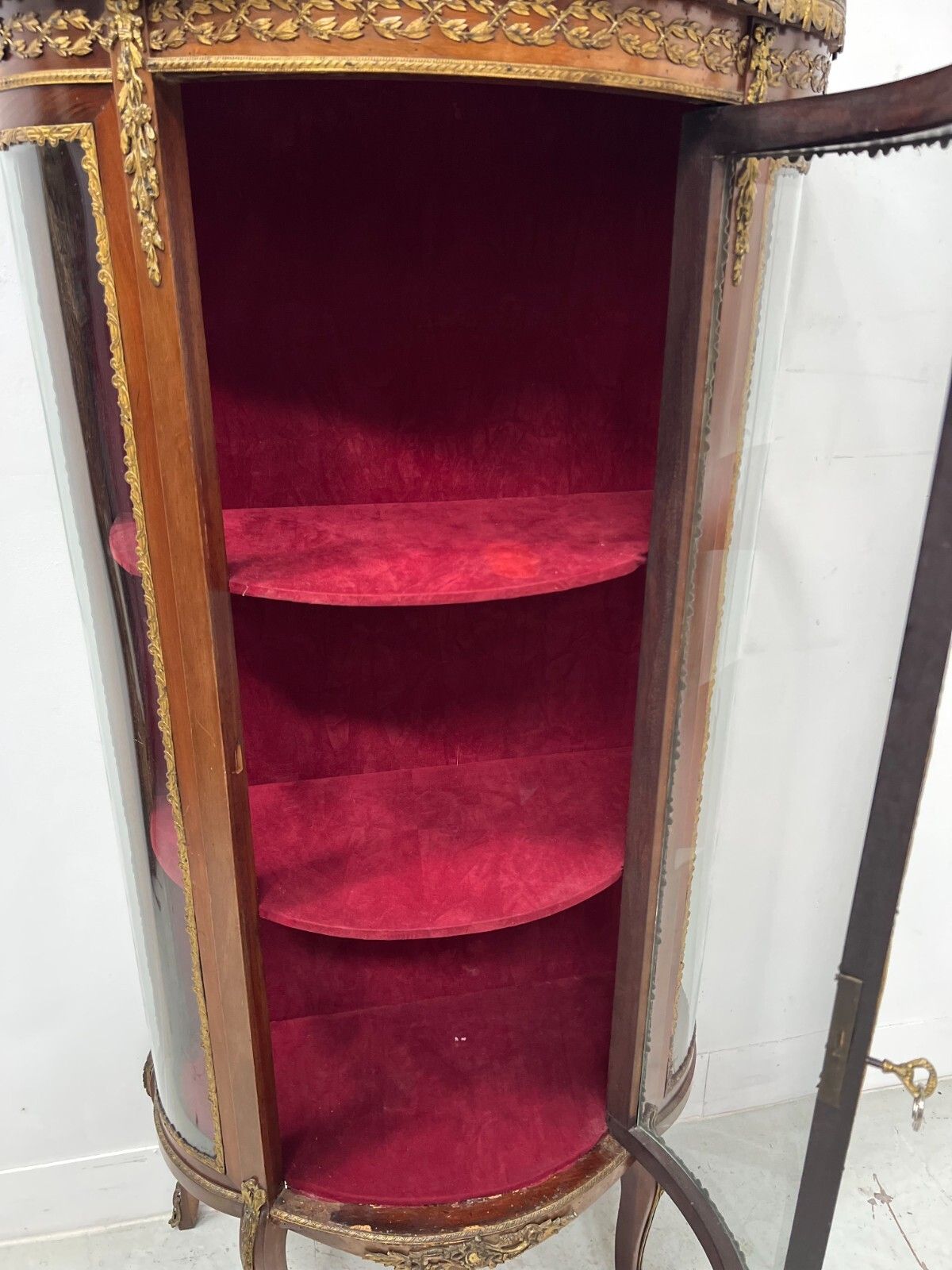 Napoleon III Style Curved Mahogany And Veneer Display Case 20th Century photo for sale