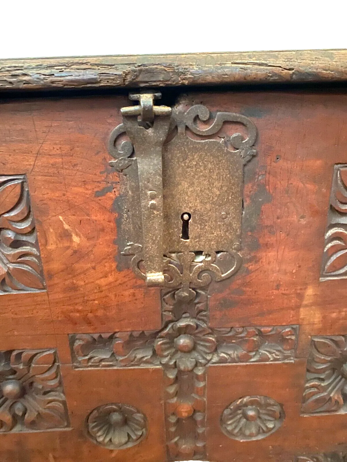 Antique Renaissance Style Carved Oak Chest 18th Century photo vintage