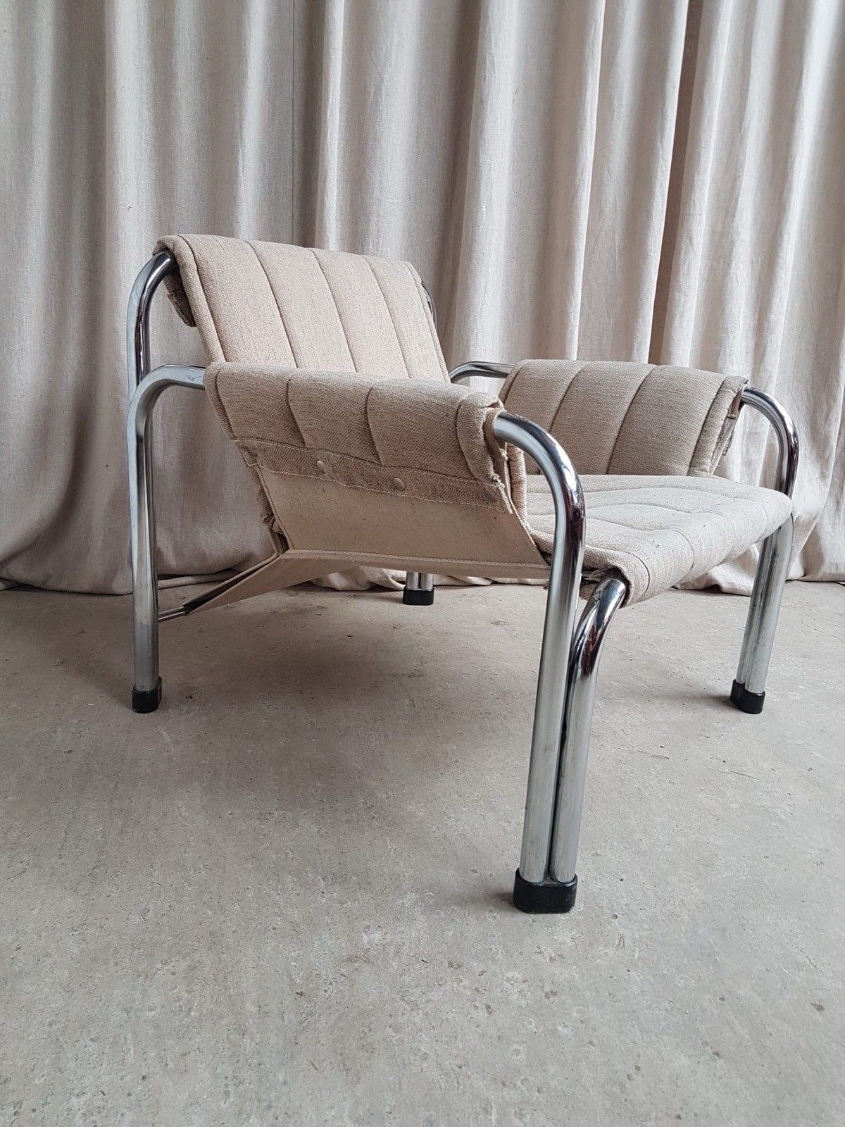 photo furniture Vtg Mid Century Lounge Chair Armchair By Viliam Chlebo For Kodreta Myjava R900