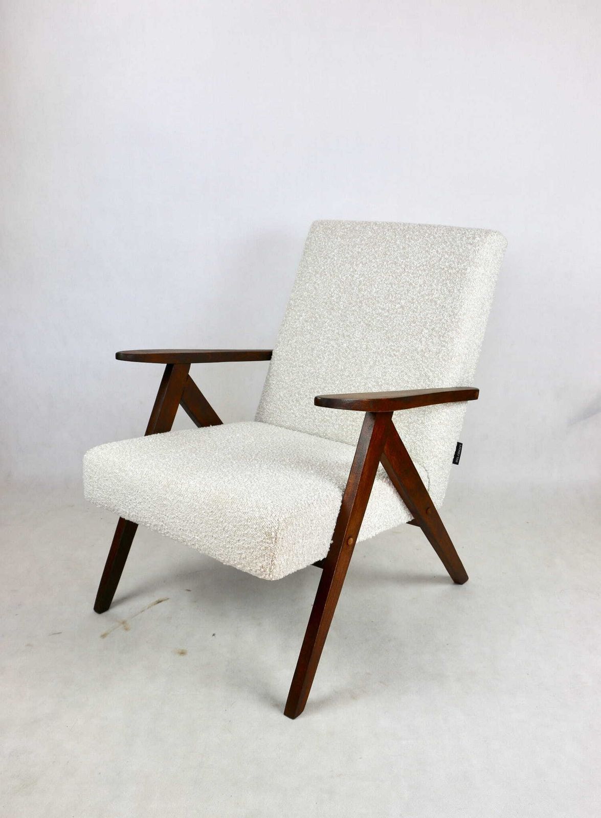 Vintage Armchair B 310 Var White Cream Boucle 70s   2 Pieces Available photo for sale